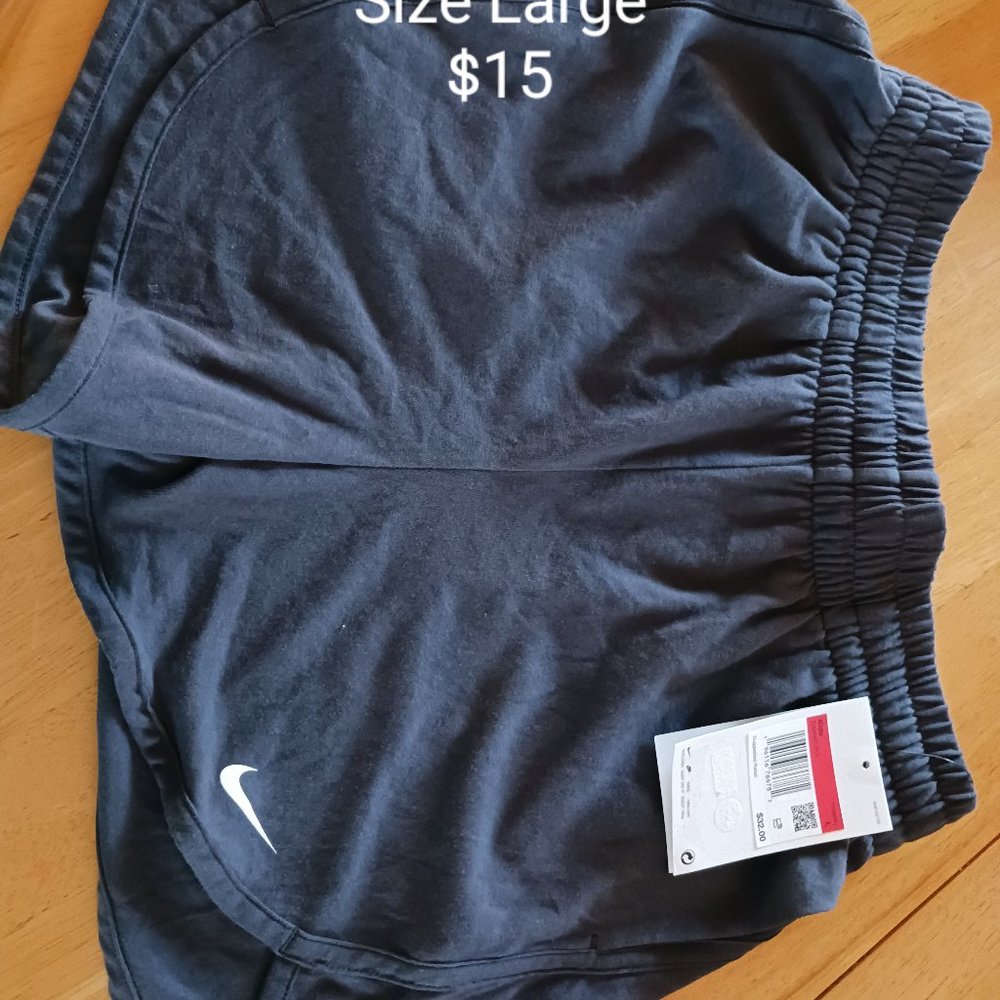 Kids nike shorts
